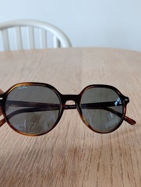 Ray-Ban Tortoiseshell Thalia Sunglasses with Gray Lenses